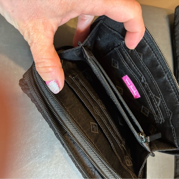 Vera Bradley Black Quilted Women's Bag Set (RFID lining in small) - Picture 5 of 11